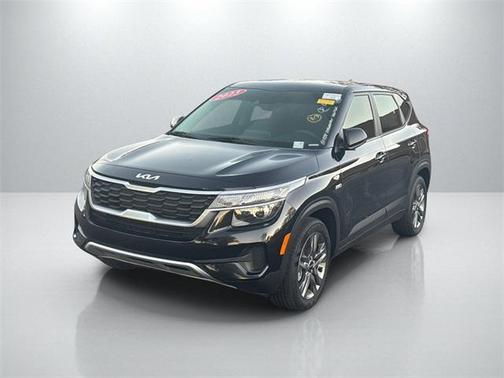 2023 Kia Seltos LX
