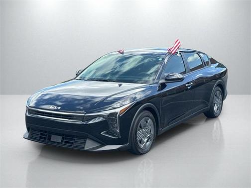 2025 Kia K4 LX