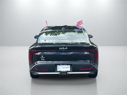 2025 Kia K4 LX
