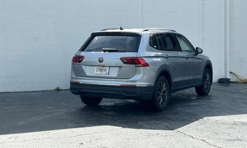 2023 Volkswagen Tiguan 2.0T SE