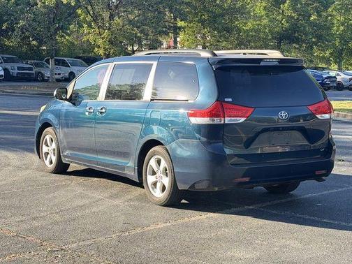 South Pacific Pearl 2011 Toyota Sienna LE