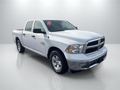 2022 RAM 1500 Classic SLT