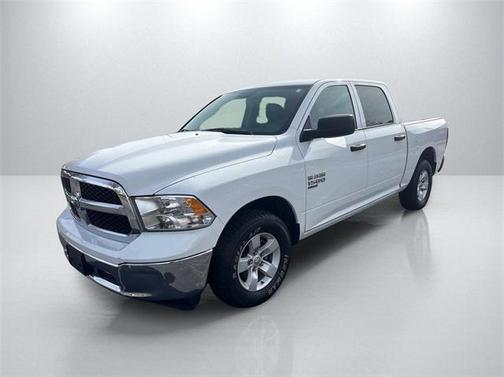 2022 RAM 1500 Classic SLT