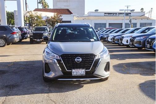2024 Nissan Kicks SV
