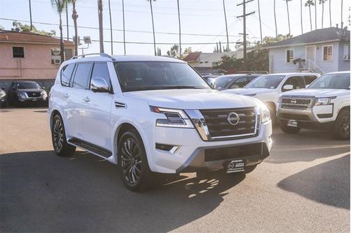 2023 Nissan Armada Platinum