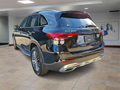 2024 Mercedes-Benz GLC 300 4MATIC