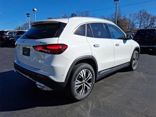 2025 Mercedes-Benz GLA 250 4MATIC