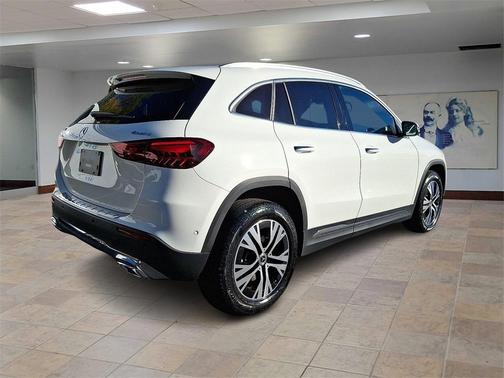 2025 Mercedes-Benz GLA 250 4MATIC