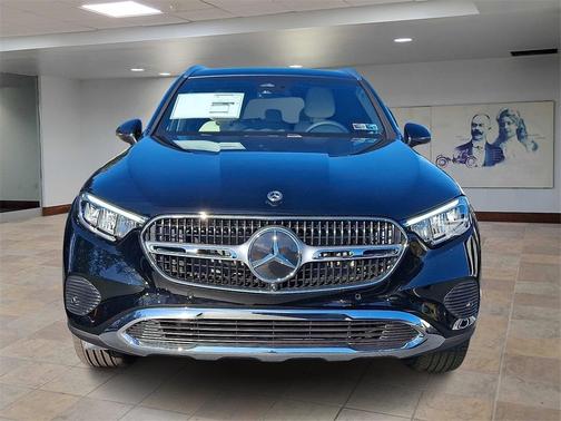 2026 Mercedes-Benz GLC 300 4MATIC
