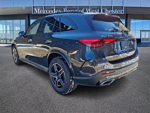 2026 Mercedes-Benz GLC 300 4MATIC