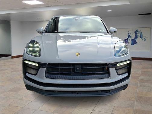 2023 Porsche Macan S