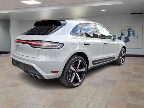 2023 Porsche Macan S