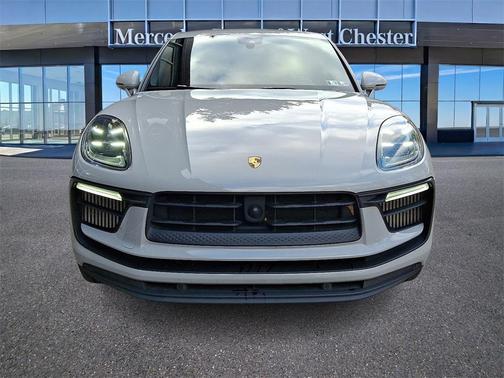2023 Porsche Macan S