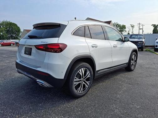 2025 Mercedes-Benz GLA 250 4MATIC
