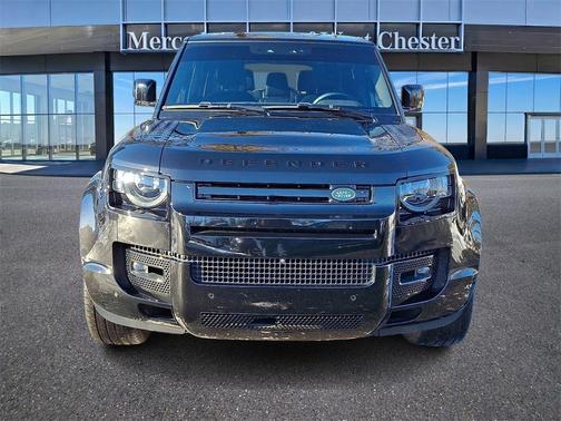 2024 Land Rover Defender 130 P400 X-Dynamic SE