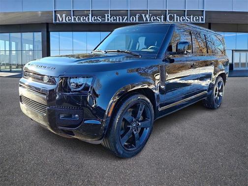 2024 Land Rover Defender 130 P400 X-Dynamic SE