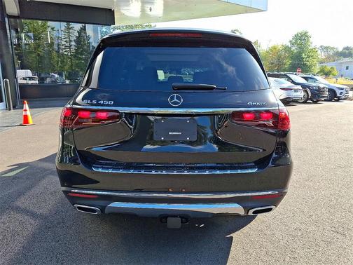 2026 Mercedes-Benz GLS 450 4MATIC