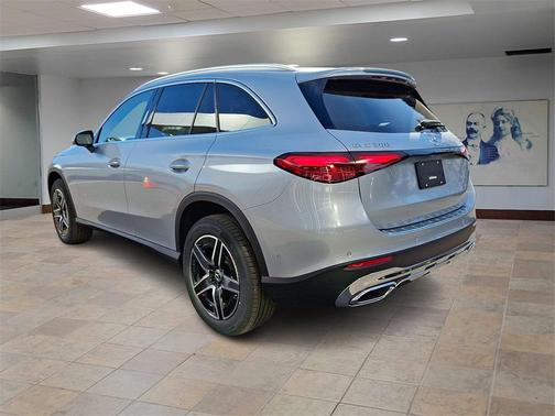 2026 Mercedes-Benz GLC 300 4MATIC