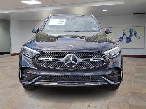 2025 Mercedes-Benz GLC 300 4MATIC