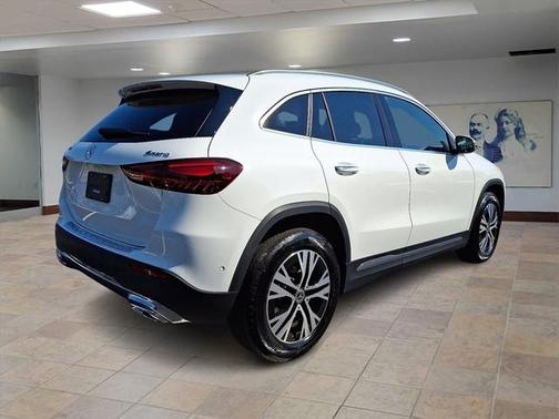 2025 Mercedes-Benz GLA 250 4MATIC