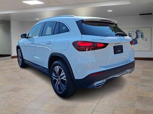 2025 Mercedes-Benz GLA 250 4MATIC