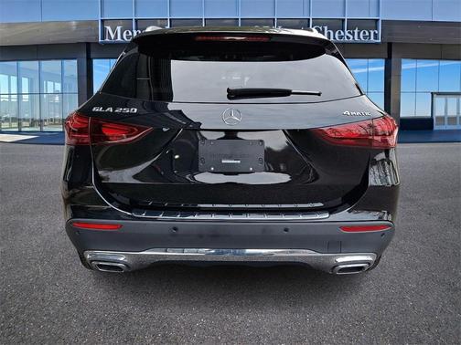 2025 Mercedes-Benz GLA 250 4MATIC