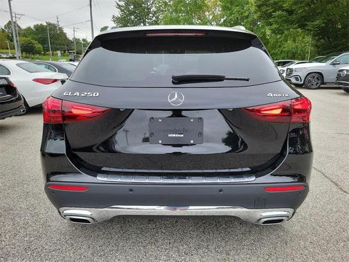 2025 Mercedes-Benz GLA 250 4MATIC
