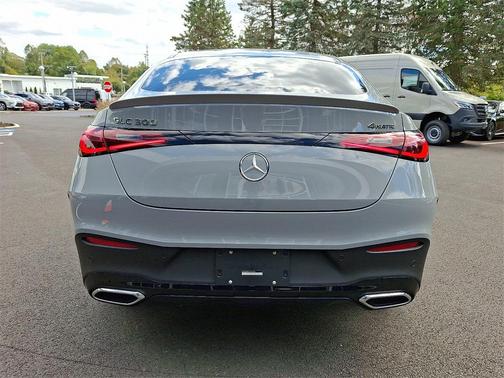 2026 Mercedes-Benz GLC 300 4MATIC Coupe