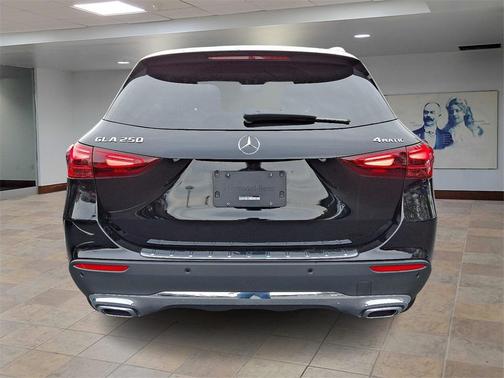 2025 Mercedes-Benz GLA 250 4MATIC