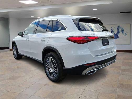 2026 Mercedes-Benz GLC 300 4MATIC