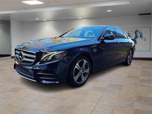 2017 Mercedes-Benz E-Class 4MATIC
