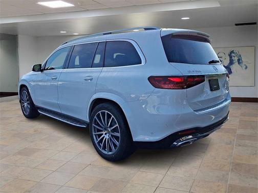 2026 Mercedes-Benz GLS 580 4MATIC