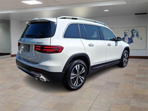 2025 Mercedes-Benz GLB 250 4MATIC