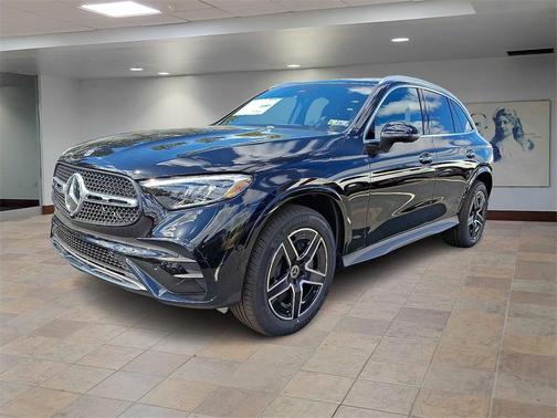2026 Mercedes-Benz GLC 300 4MATIC