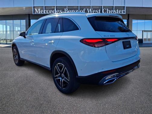 2026 Mercedes-Benz GLC 300 4MATIC