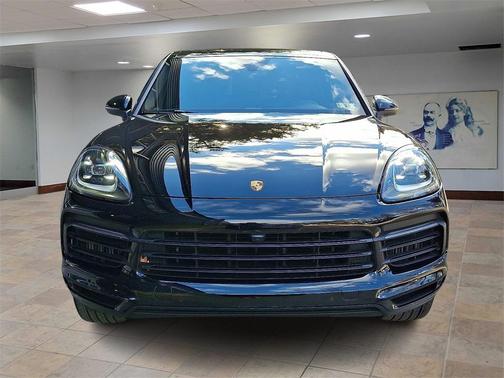 2021 Porsche Cayenne Cayenne