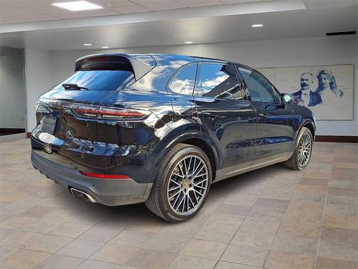 2021 Porsche Cayenne Cayenne