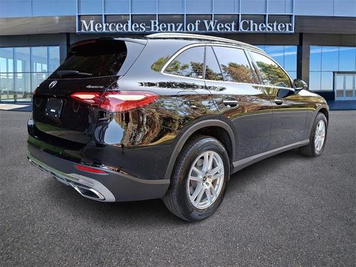 2025 Mercedes-Benz GLC 300 4MATIC