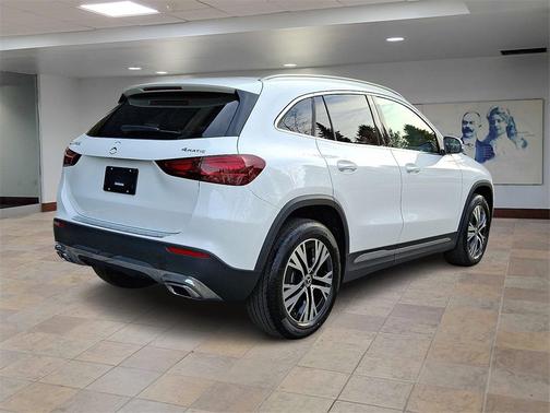 2025 Mercedes-Benz GLA 250 4MATIC