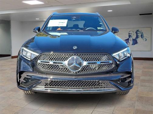 2026 Mercedes-Benz GLC 300 4MATIC