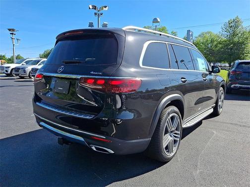 2025 Mercedes-Benz GLS 450 4MATIC