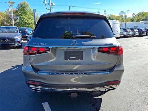 2026 Mercedes-Benz GLS 450 4MATIC