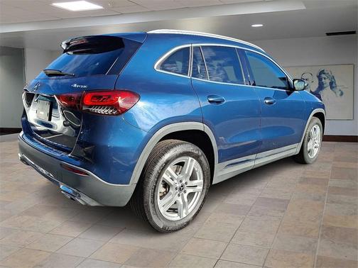 2021 Mercedes-Benz GLA 250 Base 4MATIC