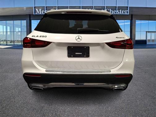 2025 Mercedes-Benz GLA 250 4MATIC