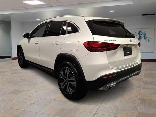 2025 Mercedes-Benz GLA 250 4MATIC
