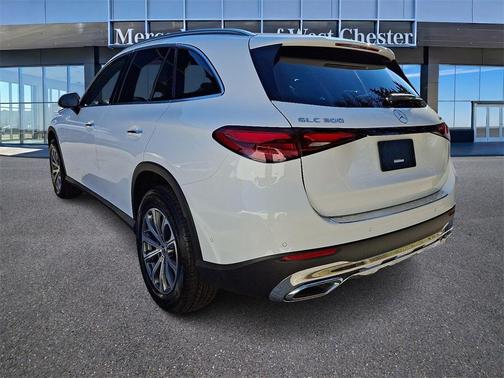 2025 Mercedes-Benz GLC 300 4MATIC