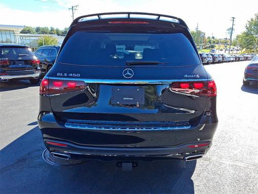 2026 Mercedes-Benz GLS 450 4MATIC
