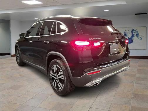 2025 Mercedes-Benz GLA 250 4MATIC