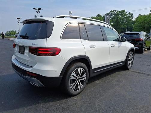 2025 Mercedes-Benz GLB 250 4MATIC