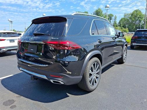 2026 Mercedes-Benz GLE 450e 4MATIC